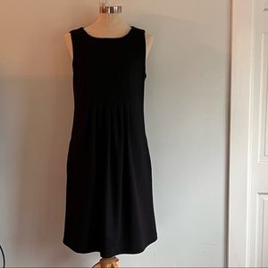 ADRIENNE VITTADINI black sleeveless dress size 10.  GREAT WORK DRESS!!!